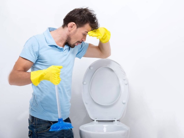 thông bồn cầu nghẹt quận 10