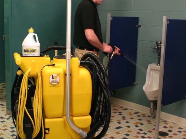 dịch vụ thông bồn tiểu nam chuyên nghiệp