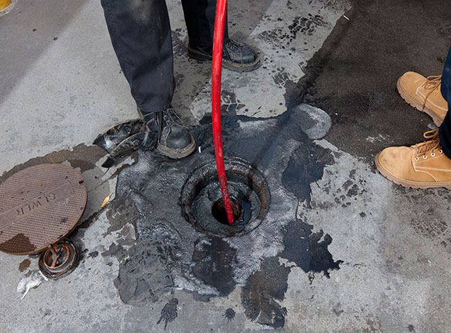 Th&ocirc;ng cống nghẹt quận B&igrave;nh Thạnh Duy Khanh gi&aacute; cả phải chăng