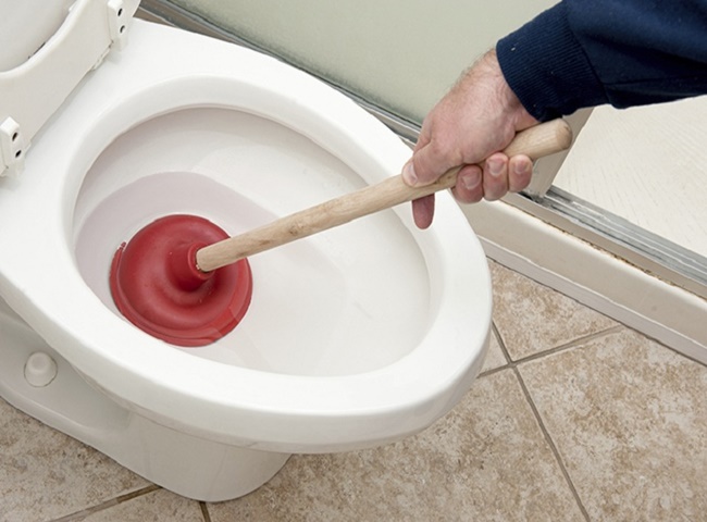 Th&ocirc;ng bồn cầu quận 1 gi&aacute; rẻ nhanh ch&oacute;ng Thuận Ph&aacute;t chuy&ecirc;n nghiệp